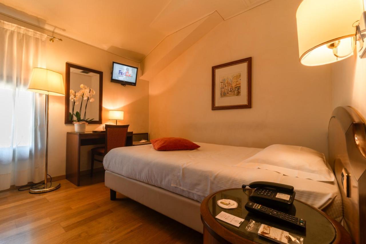 Hotel Alla Torre Castelfranco Veneto Exteriér fotografie